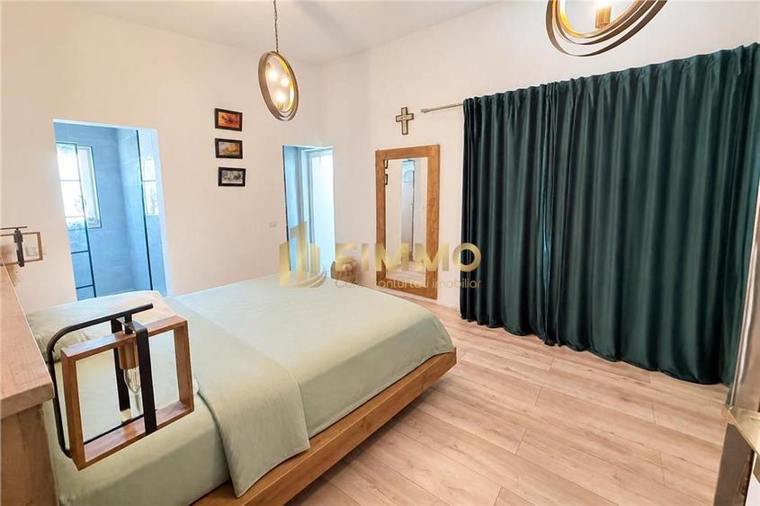 Casă individuală cu 5 camere cu Piscina în Bulai