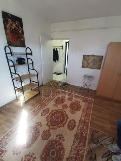 Garsonieră decomandată, mobilată în Gheorgheni