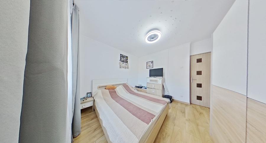 Apartament cu 2 camere decomandat, mobilat în Miron Costin