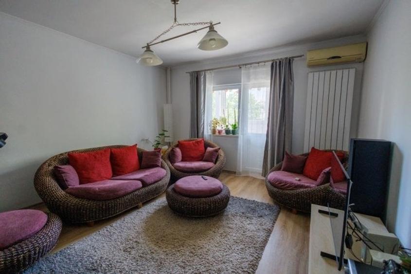 Apartament cu 2 camere decomandat, mobilat în Vitan