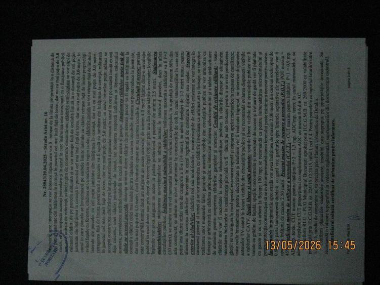 Casă cu 2 camere cu Teren 1600 Mp în Central
