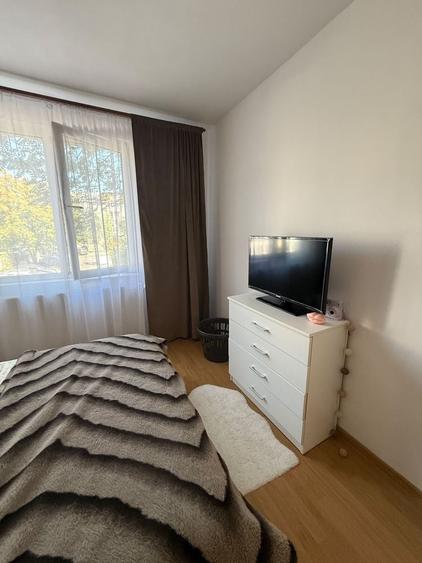 Apartament cu 2 camere decomandat în Rahova