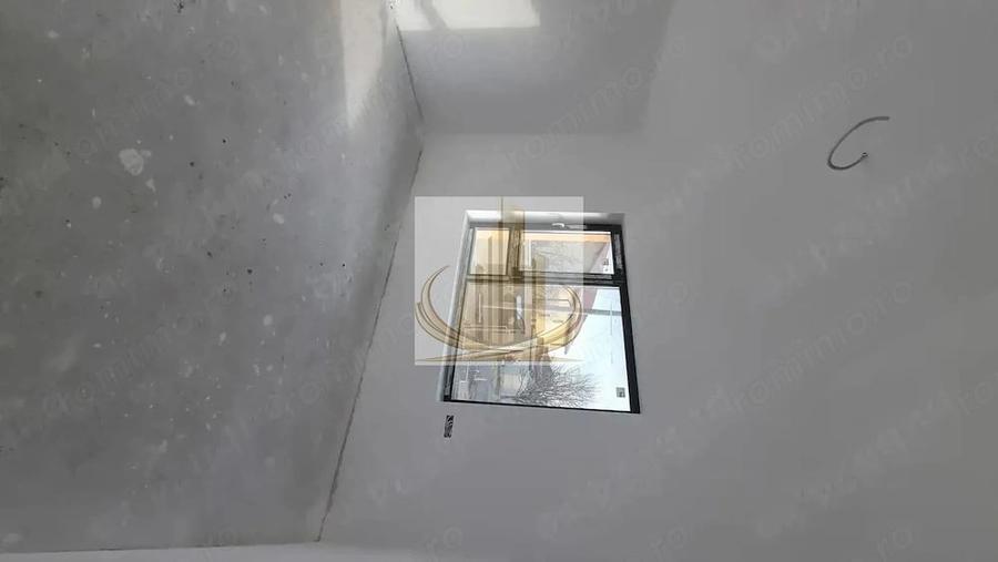 Casă cu Teren 420 Mp în Ghiroda