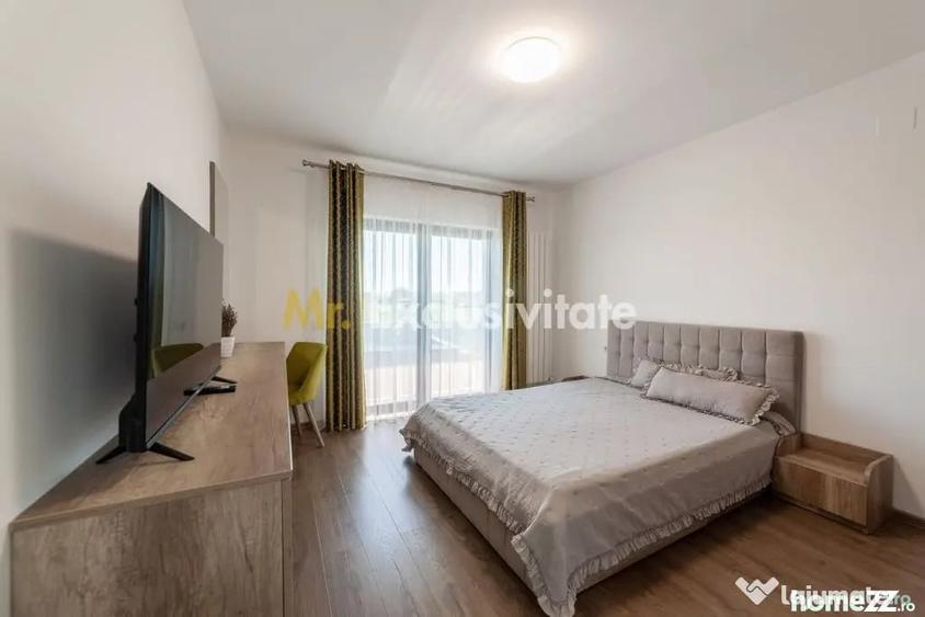 Casă cu 5 camere cu Teren 500 Mp în Ștefănești