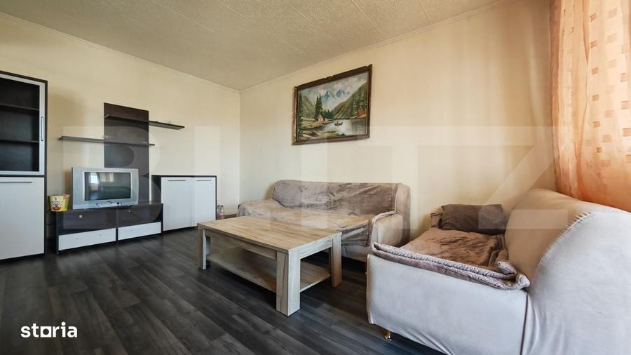 Apartament cu 3 camere decomandat în Nufărul