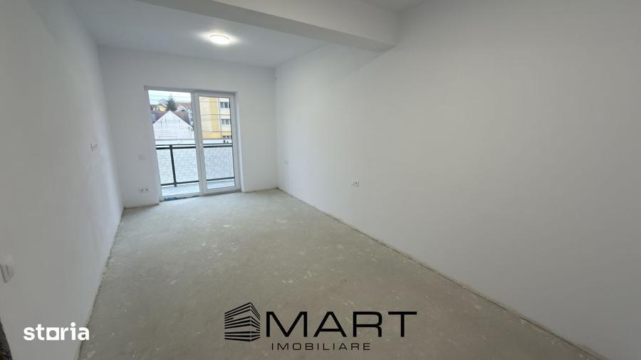 Casă cu 4 camere cu Teren 350 Mp în Turnișor