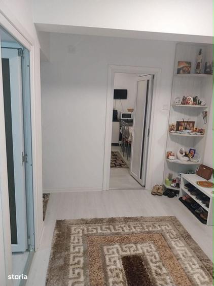 Apartament cu 2 camere decomandat în Răcădău