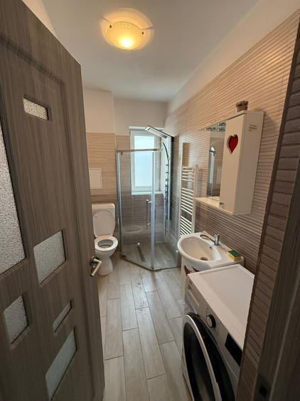 Apartament cu 2 camere în 9 Mai