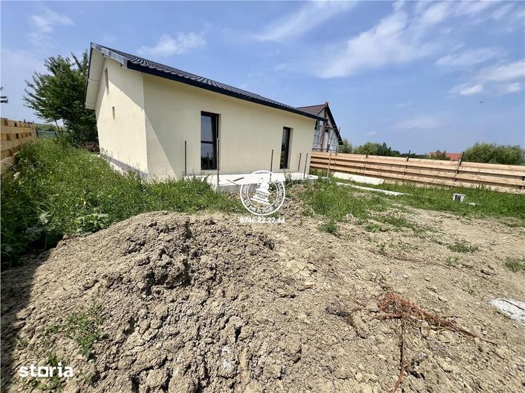 Casă cu 3 camere cu Teren 500 Mp în Voinești