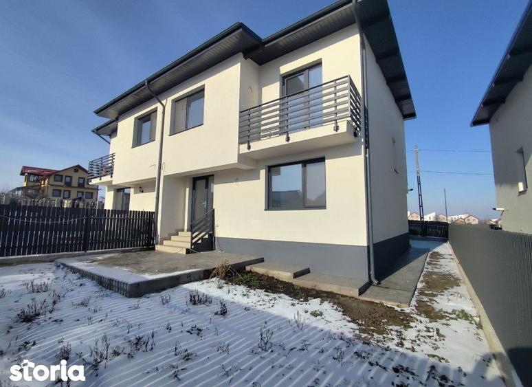 Casă cu 4 camere cu Teren 250 Mp în Valea Lupului