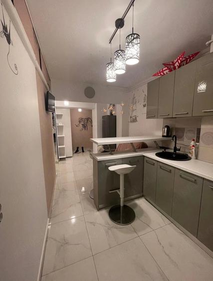 Apartament cu 2 camere decomandat în Nerva Traian