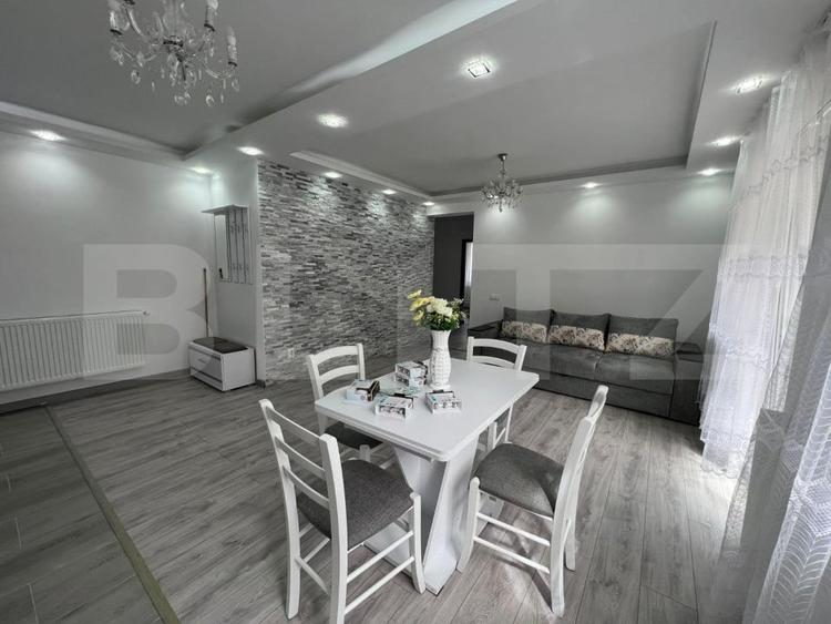 Apartament 3 camere, modern, 68 mp, parcare, zona Florilor - 1