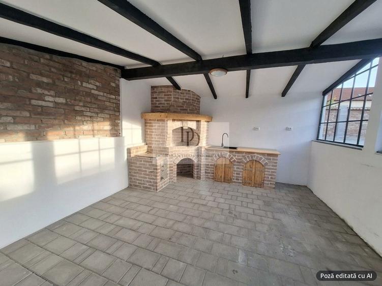 Duplex cu 3 camere cu Canalizare în Mărăști