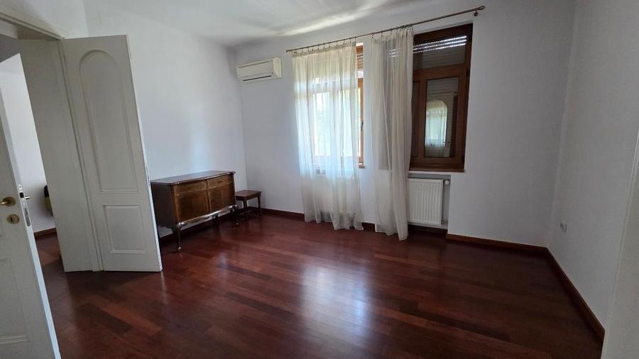 Apartament cu 4 camere decomandat, mobilat în Dorobanți