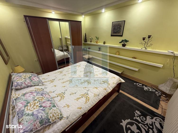 Casă cu 3 camere semidecomandat în Bartolomeu