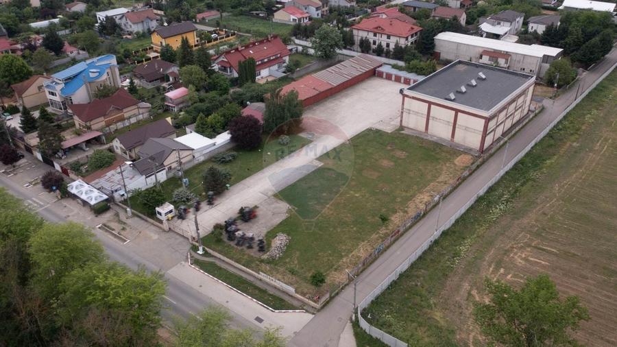 Spațiu industrial, de 1,200 mp, în Cernica