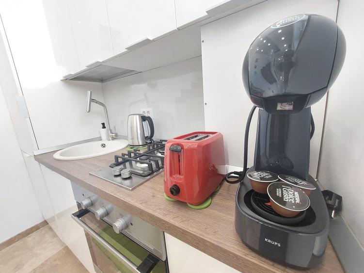 Apartament cu 2 camere în P-ța Universității