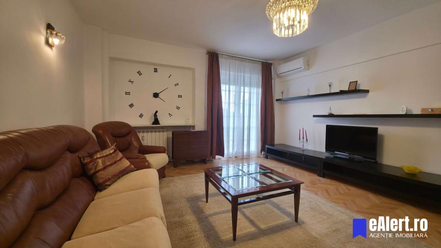 Apartament cu 2 camere decomandat în P-ța Unirii