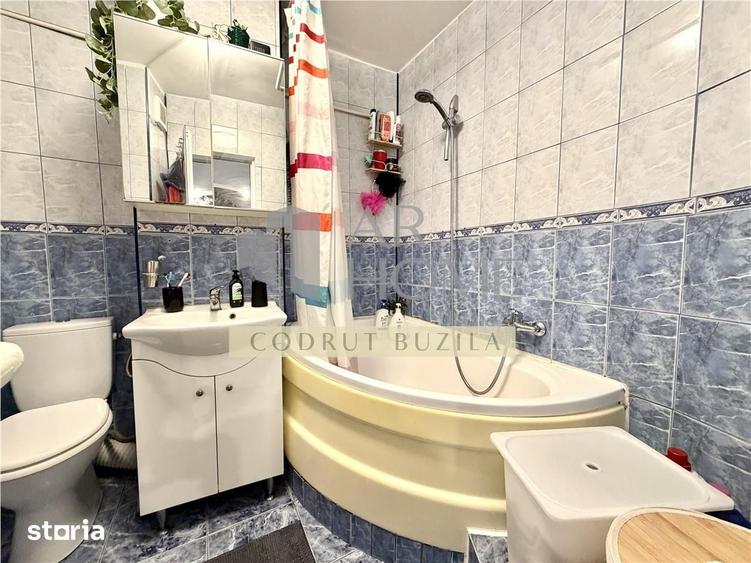 Apartament cu 3 camere decomandat în Ultracentral
