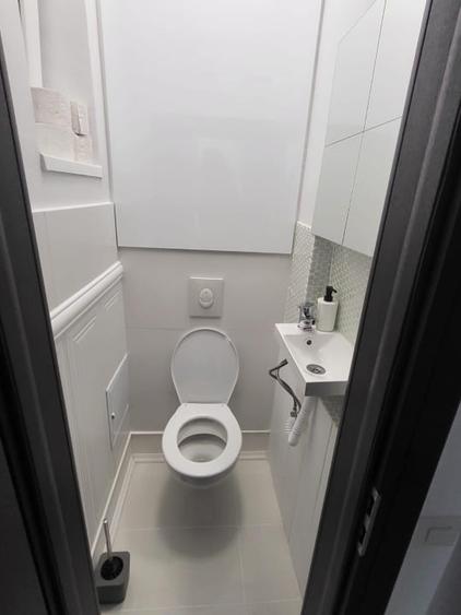 Apartament cu 5 camere decomandat, mobilat în Grozăvești