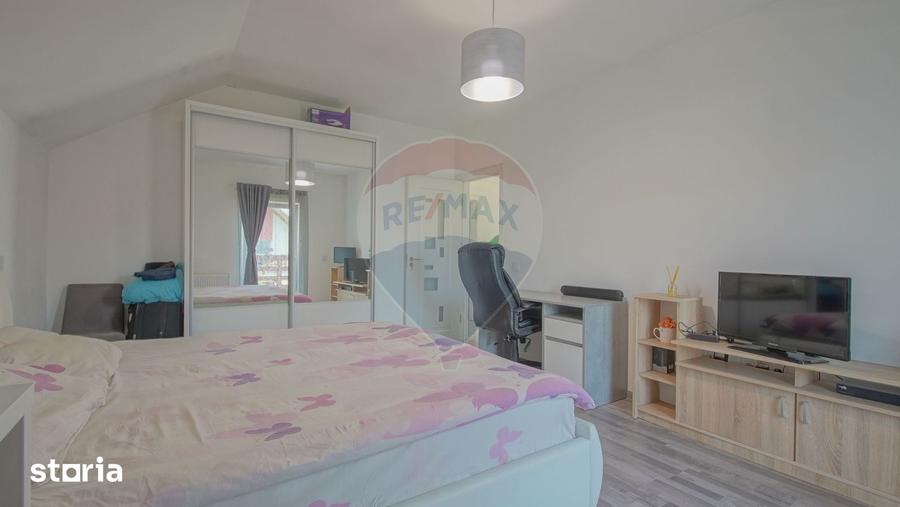 Casă cu 4 camere cu Teren 284 Mp în Bartolomeu