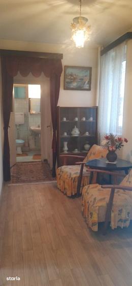 Apartament cu 3 camere în Rogerius