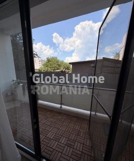 Apartament cu 2 camere semidecomandat, mobilat în 1 Mai
