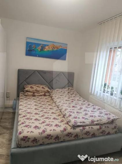 Apartament cu 2 camere semidecomandat în Dâmbovița