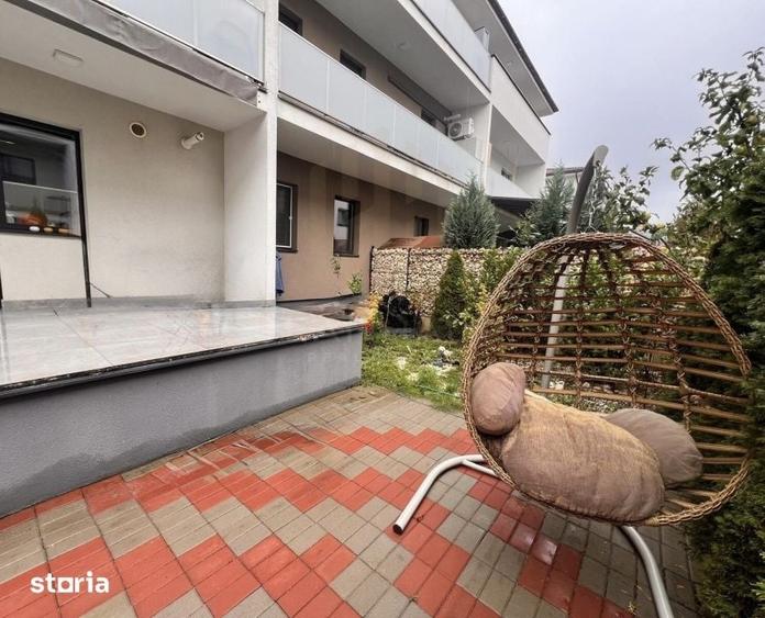 Apartament cu 3 camere în Săsar