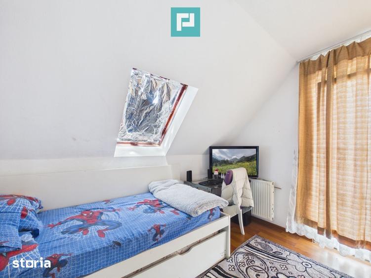 Casă cu 4 camere cu Teren 410 Mp în Central