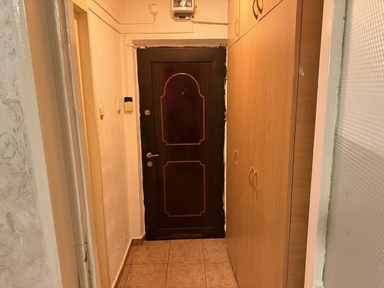 Garsonieră semidecomandată în Central