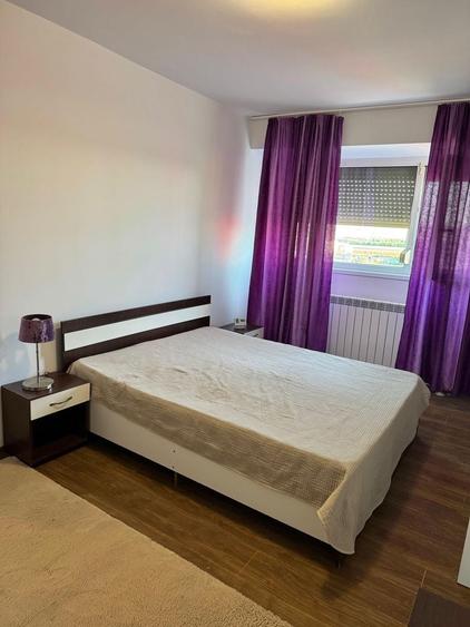 Apartament cu 2 camere decomandat în Faleză