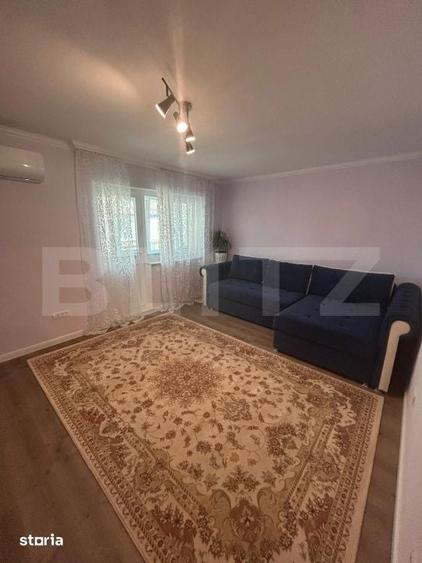 Apartament cu 3 camere decomandat în Soarelui