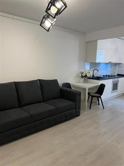 Apartament cu 2 camere semidecomandat în Theodor Pallady