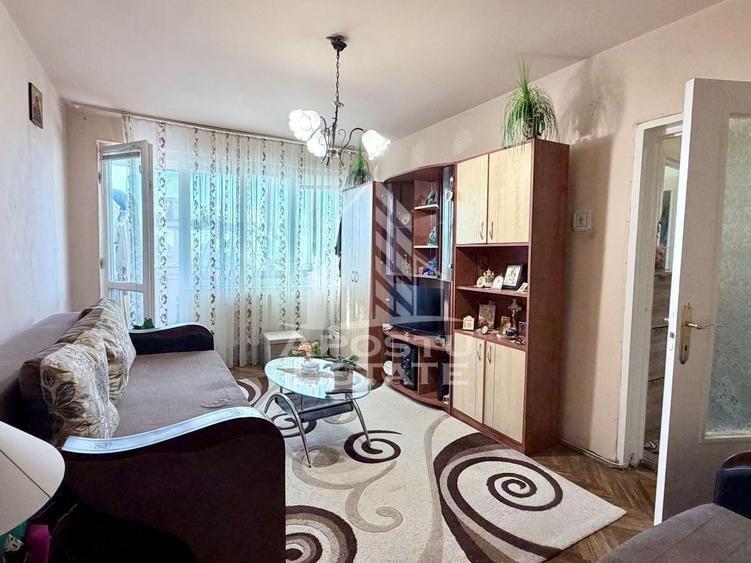 Apartament de vanzare Calea Torontalului Cetatii centrala boxa - 2
