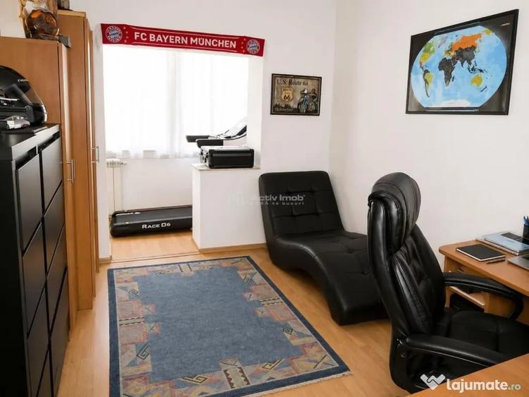Apartament cu 4 camere decomandat în Ultracentral