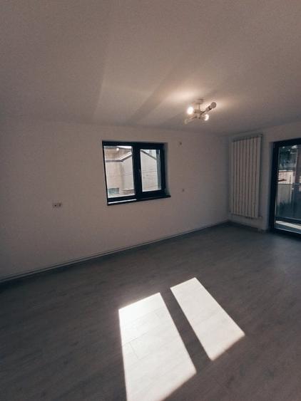 Casă individuală cu 4 camere cu Teren 164 Mp în Exercițiu