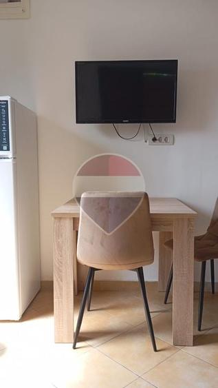 Apartament cu 2 camere semidecomandat în Micălaca