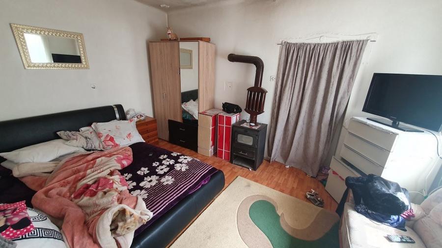 Casă cu 2 camere cu Teren 1199 Mp în Aradul Nou