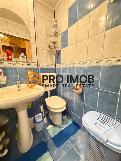 Apartament cu 2 camere nedecomandat, mobilat în 1 Decembrie