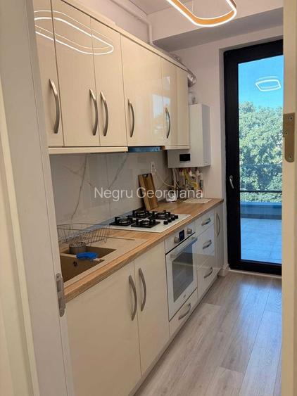 Inchiriez apartament 2 camere Tiglina 1