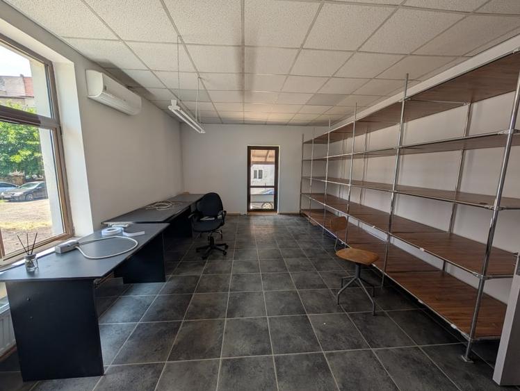 Spațiu comercial, de 32 mp, în Nord
