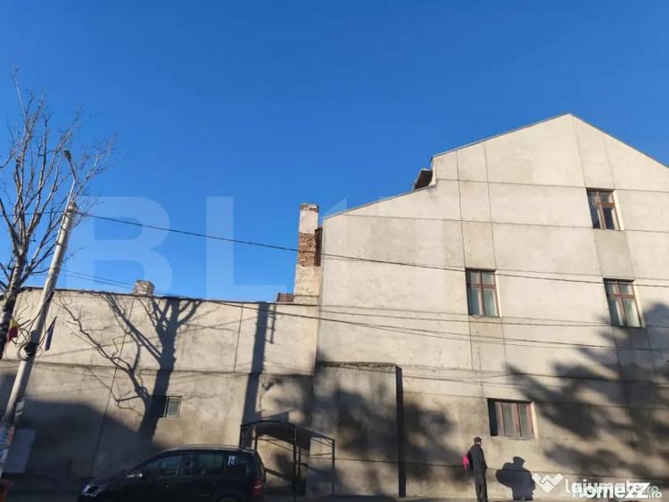 Spațiu comercial, de 1,883 mp, în Central
