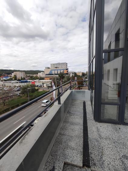 Spațiu comercial, de 30 mp, în Galata