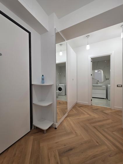 Apartament cu 2 camere semidecomandat în Pipera