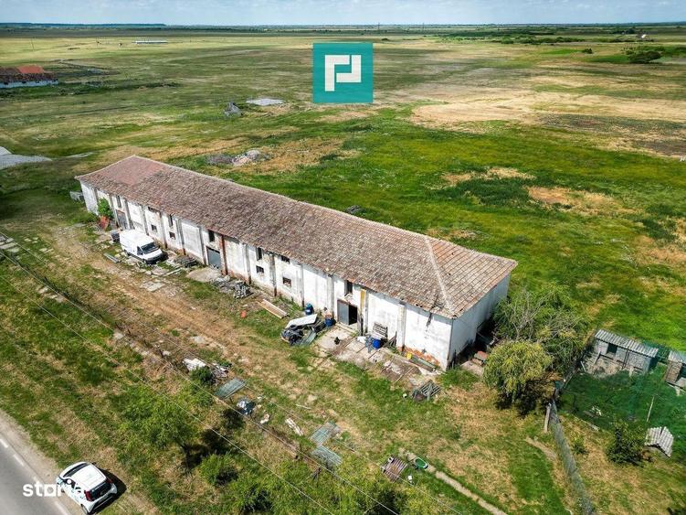 Spațiu comercial, de 455 mp, în Zărand