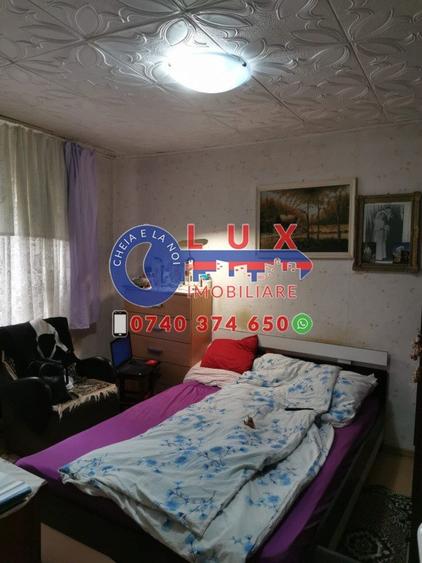 Casă cu 5 camere cu Teren 1200 Mp în Babadag