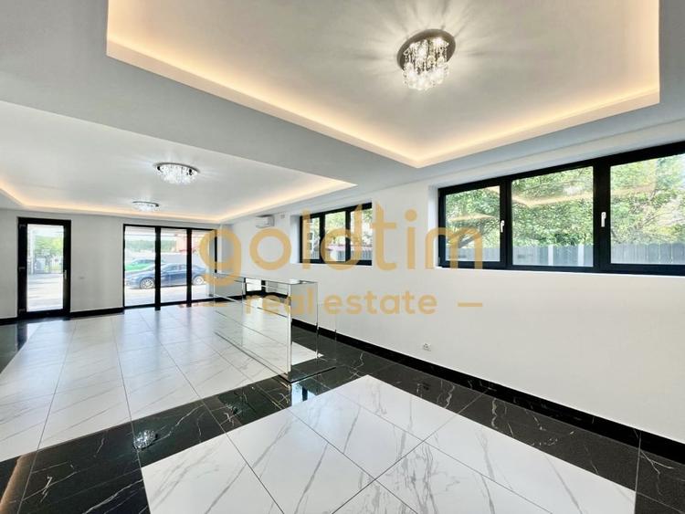 Duplex cu 7 camere cu Canalizare în Pipera