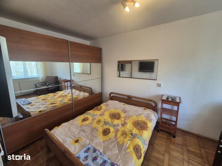 Apartament cu 2 camere nedecomandat în Central