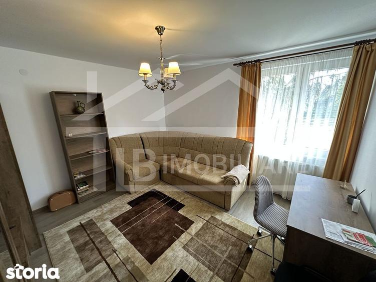 Apartament cu 3 camere în 22 Decembrie 1989